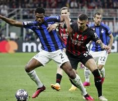 九游APP-米体：邓弗里斯没遵循国米计划，让信任的医生治伤导致恢复期延长